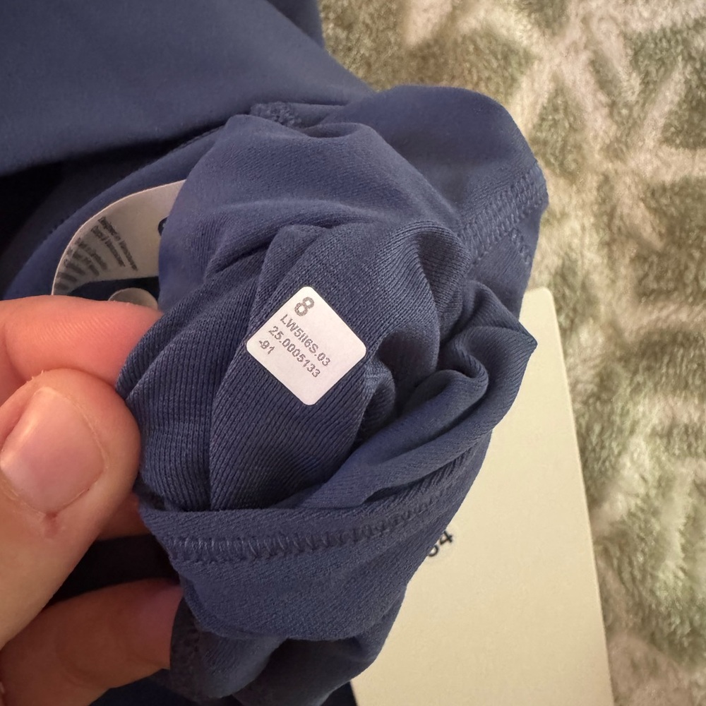 Lululemon Align No line Leggings 25” - Picture 7 of 7